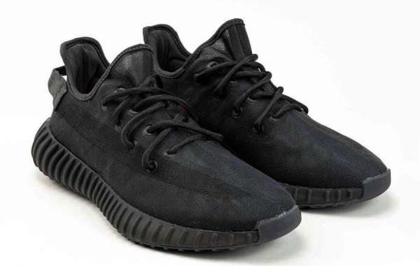 New Release adidas Yeezy Boost 350 V2 “Mono Black” Running Shoes