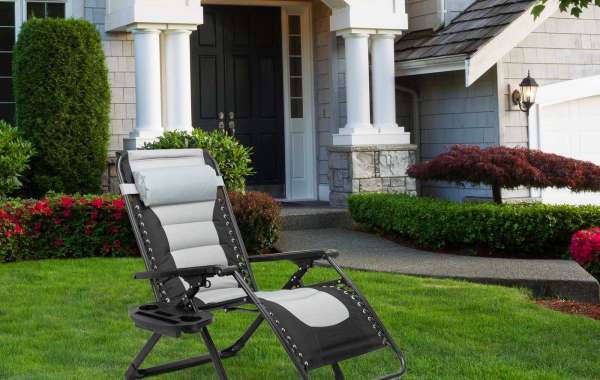 The zero-gravity garden chair